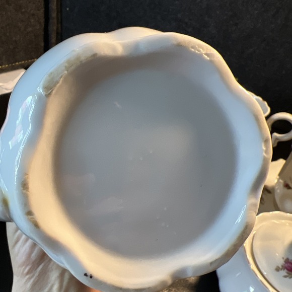 Vintage Moss Rose Teapot Cream And Sugar Set With Lids Saucer‎ Cup - Picture 5 of 13